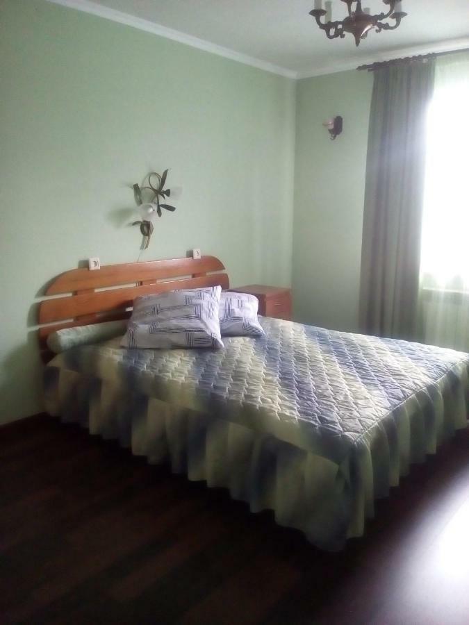 Hotel Гостевой Таунхаус Demidov Zewnętrze zdjęcie